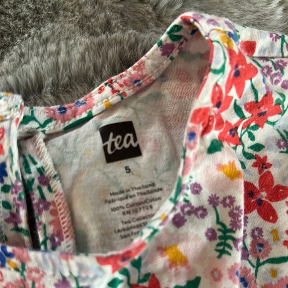 Tea Collection Casual Dress in Vibrant Floral - Picture 2 of 6